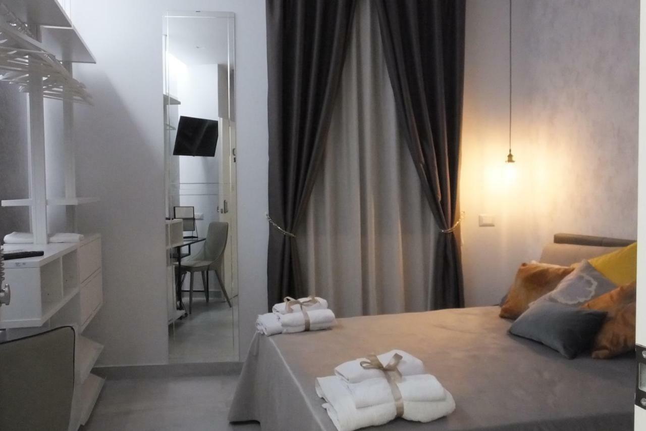 Hotel Prestige House Salerno Exterior foto